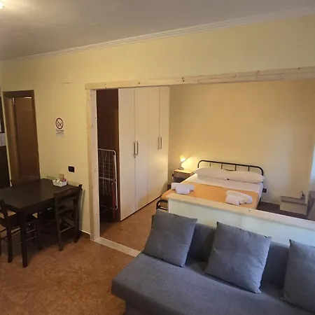 Tiburtina Home-2